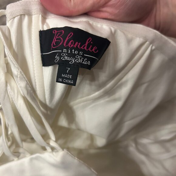 Blondie Nites White Dress size 7 - Picture 4 of 5
